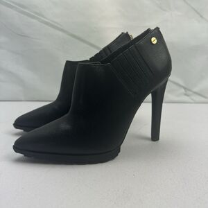 Calvin Klein Berrie Dixie Pointed Toe Ankle  Booties Women's US 5 Black Leather